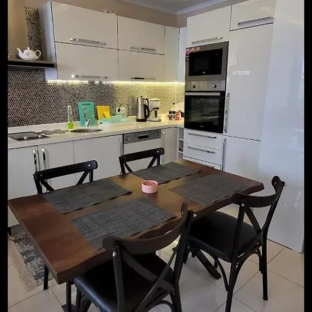 Antalya Sahil Plaj Evleri Apartmán