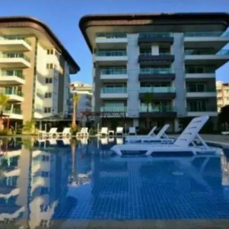 Antalya Sahil Plaj Evleri דירה